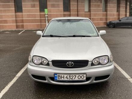 Серый Тойота Королла, объемом двигателя 1.4 л и пробегом 388 тыс. км за 2700 $, фото 1 на Automoto.ua