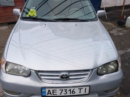 Тойота Королла 2000 в Кривом Роге на Automoto.ua Серый Тойота Королла, объемом двигателя 1.8 л и пробегом 305 тыс. км за 3500 $, фото 1 на Automoto.ua