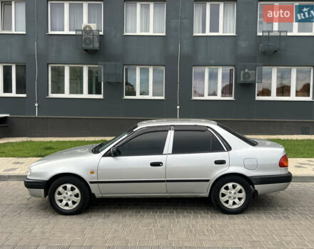 Сірий Тойота Королла, об'ємом двигуна 1.33 л та пробігом 222 тис. км за 3500 $, фото 1 на Automoto.ua
