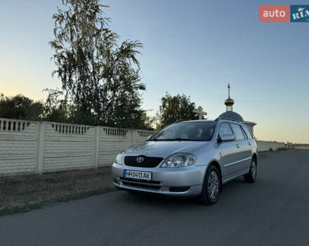 Сірий Тойота Королла, об'ємом двигуна 2 л та пробігом 248 тис. км за 5900 $, фото 1 на Automoto.ua