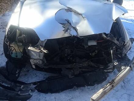 Тойота Королла 2002 в Житомире на Automoto.ua Серый Тойота Королла, объемом двигателя 1.4 л и пробегом 258 тыс. км за 1600 $, фото 1 на Automoto.ua
