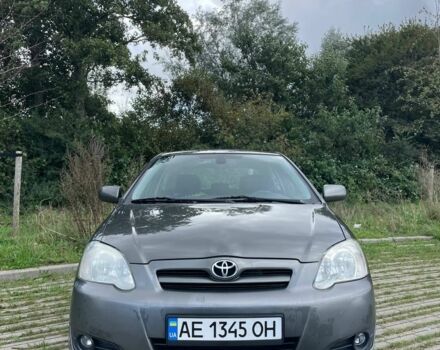 Сірий Тойота Королла, об'ємом двигуна 1.4 л та пробігом 270 тис. км за 4600 $, фото 1 на Automoto.ua