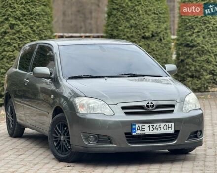 Сірий Тойота Королла, об'ємом двигуна 1.4 л та пробігом 261 тис. км за 4350 $, фото 1 на Automoto.ua