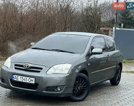 Сірий Тойота Королла, об'ємом двигуна 1.4 л та пробігом 261 тис. км за 4999 $, фото 1 на Automoto.ua
