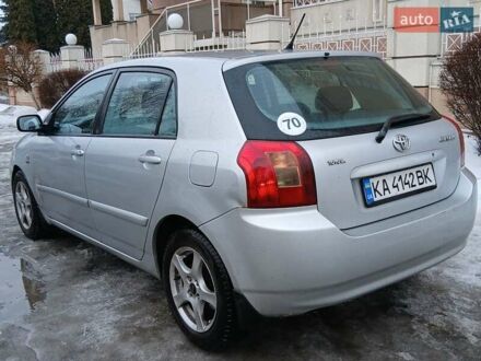 Серый Тойота Королла, объемом двигателя 1.59 л и пробегом 185 тыс. км за 4400 $, фото 1 на Automoto.ua