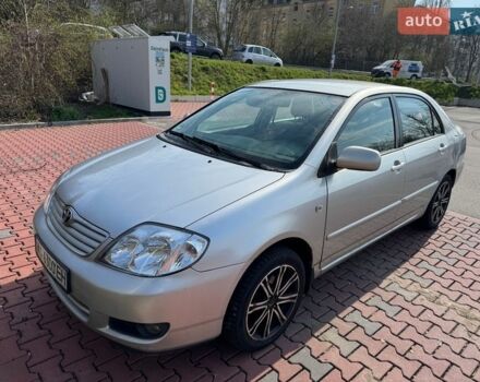 Серый Тойота Королла, объемом двигателя 1.6 л и пробегом 320 тыс. км за 4500 $, фото 1 на Automoto.ua