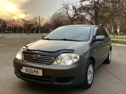 Тойота Королла 2005 в Николаеве на Automoto.ua Серый Тойота Королла, объемом двигателя 0 л и пробегом 71 тыс. км за 6499 $, фото 1 на Automoto.ua