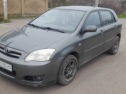 Серый Тойота Королла, объемом двигателя 1.6 л и пробегом 265 тыс. км за 5200 $, фото 1 на Automoto.ua