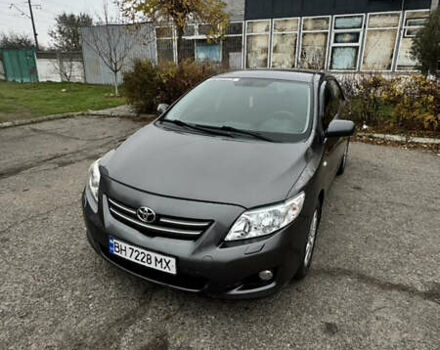 Серый Тойота Королла, объемом двигателя 1.6 л и пробегом 261 тыс. км за 5599 $, фото 1 на Automoto.ua