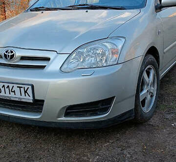 Сірий Тойота Королла, об'ємом двигуна 1.4 л та пробігом 150 тис. км за 6000 $, фото 1 на Automoto.ua