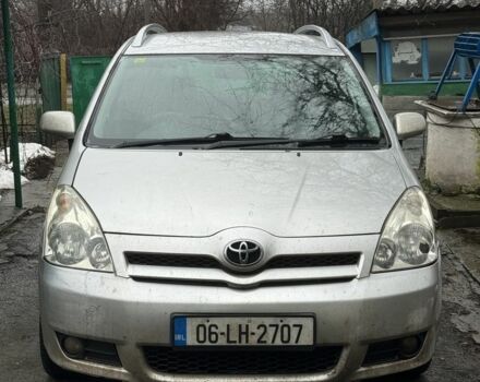 Серый Тойота Королла, объемом двигателя 2.2 л и пробегом 275 тыс. км за 2500 $, фото 1 на Automoto.ua