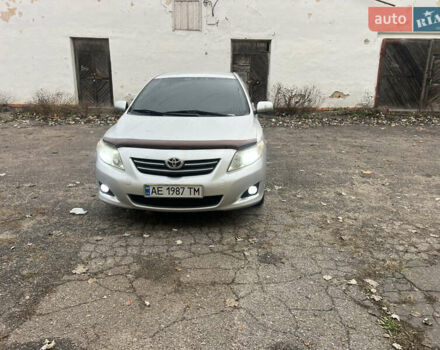 Серый Тойота Королла, объемом двигателя 1.6 л и пробегом 280 тыс. км за 6500 $, фото 1 на Automoto.ua