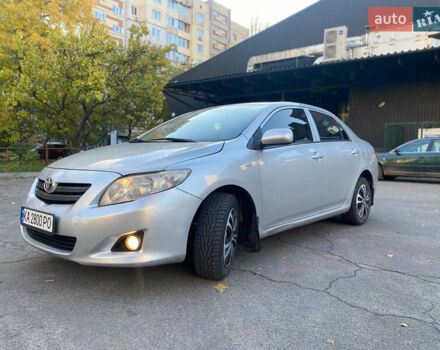 Серый Тойота Королла, объемом двигателя 1.6 л и пробегом 250 тыс. км за 5800 $, фото 1 на Automoto.ua