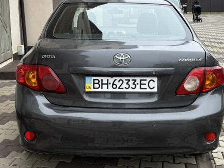 Серый Тойота Королла, объемом двигателя 1.6 л и пробегом 235 тыс. км за 6200 $, фото 1 на Automoto.ua