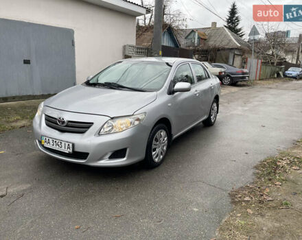 Серый Тойота Королла, объемом двигателя 1.6 л и пробегом 236 тыс. км за 3999 $, фото 1 на Automoto.ua