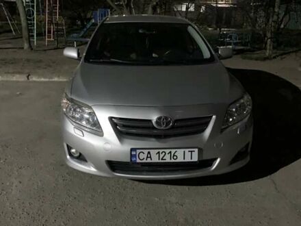 Тойота Королла 2008 в Умани на Automoto.ua Серый Тойота Королла, объемом двигателя 1.6 л и пробегом 176 тыс. км за 7600 $, фото 1 на Automoto.ua