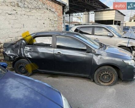 Серый Тойота Королла, объемом двигателя 1.6 л и пробегом 153 тыс. км за 3685 $, фото 1 на Automoto.ua