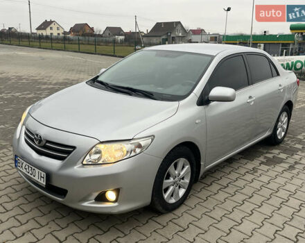 Серый Тойота Королла, объемом двигателя 1.8 л и пробегом 135 тыс. км за 7950 $, фото 1 на Automoto.ua
