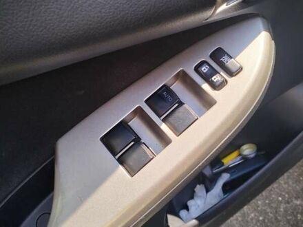 Серый Тойота Королла, объемом двигателя 1.6 л и пробегом 274 тыс. км за 8000 $, фото 1 на Automoto.ua