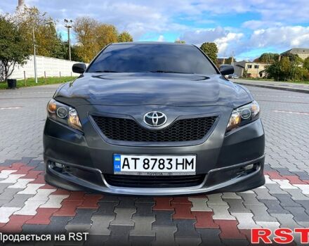 Сірий Тойота Королла, об'ємом двигуна 2.4 л та пробігом 250 тис. км за 5950 $, фото 1 на Automoto.ua