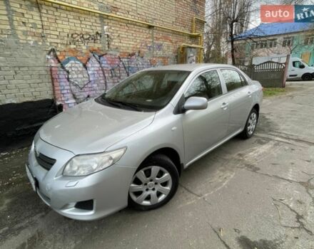 Серый Тойота Королла, объемом двигателя 1.6 л и пробегом 266 тыс. км за 5600 $, фото 1 на Automoto.ua