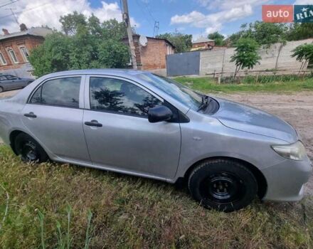 Сірий Тойота Королла, об'ємом двигуна 1.4 л та пробігом 161 тис. км за 5900 $, фото 1 на Automoto.ua