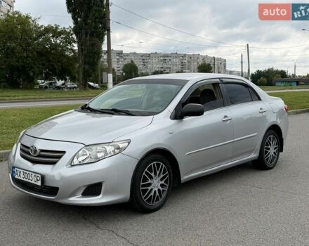 Серый Тойота Королла, объемом двигателя 1.8 л и пробегом 225 тыс. км за 5800 $, фото 1 на Automoto.ua
