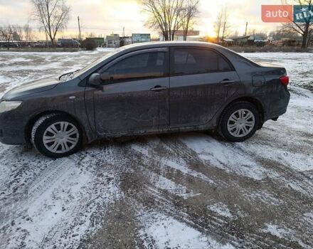 Серый Тойота Королла, объемом двигателя 1.6 л и пробегом 245 тыс. км за 6700 $, фото 1 на Automoto.ua