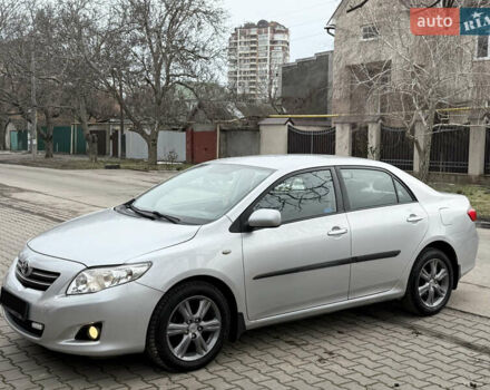 Серый Тойота Королла, объемом двигателя 1.6 л и пробегом 177 тыс. км за 7650 $, фото 1 на Automoto.ua