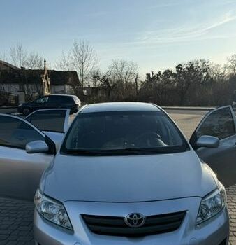 Серый Тойота Королла, объемом двигателя 0 л и пробегом 242 тыс. км за 7900 $, фото 1 на Automoto.ua