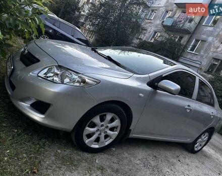 Серый Тойота Королла, объемом двигателя 1.6 л и пробегом 300 тыс. км за 8400 $, фото 1 на Automoto.ua