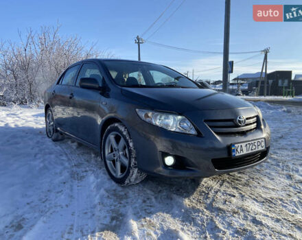 Серый Тойота Королла, объемом двигателя 1.59 л и пробегом 203 тыс. км за 6650 $, фото 1 на Automoto.ua