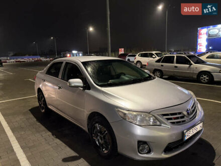 Серый Тойота Королла, объемом двигателя 1.3 л и пробегом 204 тыс. км за 7500 $, фото 1 на Automoto.ua