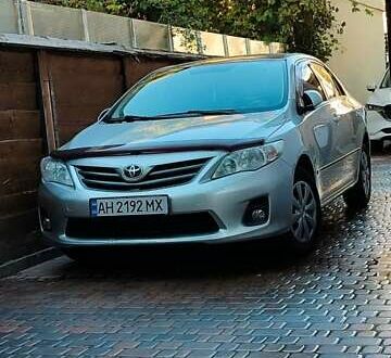 Сірий Тойота Королла, об'ємом двигуна 1.33 л та пробігом 169 тис. км за 7500 $, фото 1 на Automoto.ua