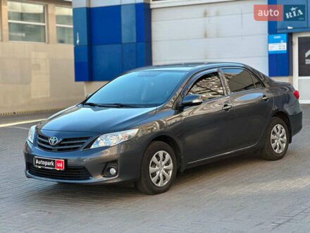 Серый Тойота Королла, объемом двигателя 1.3 л и пробегом 219 тыс. км за 7990 $, фото 1 на Automoto.ua