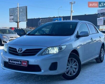 Серый Тойота Королла, объемом двигателя 1.3 л и пробегом 276 тыс. км за 7840 $, фото 1 на Automoto.ua