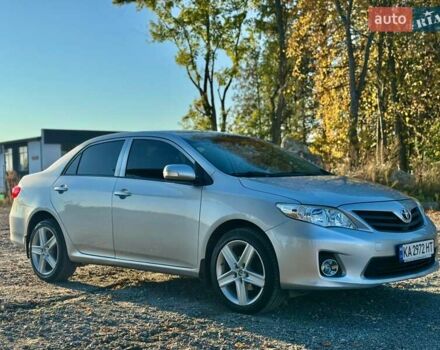 Серый Тойота Королла, объемом двигателя 1.6 л и пробегом 265 тыс. км за 7899 $, фото 1 на Automoto.ua