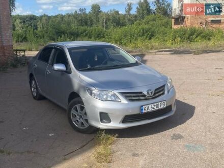 Серый Тойота Королла, объемом двигателя 1.3 л и пробегом 190 тыс. км за 7500 $, фото 1 на Automoto.ua