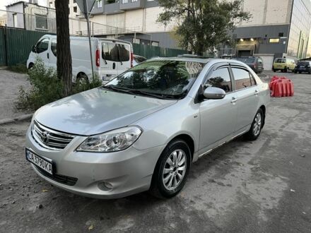 Тойота Королла 2011 в Киеве на Automoto.ua Серый Тойота Королла, объемом двигателя 1.8 л и пробегом 367 тыс. км за 2000 $, фото 1 на Automoto.ua