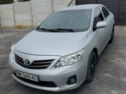 Серый Тойота Королла, объемом двигателя 0 л и пробегом 178 тыс. км за 7500 $, фото 1 на Automoto.ua