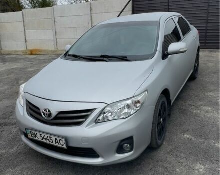 Серый Тойота Королла, объемом двигателя 0 л и пробегом 178 тыс. км за 7500 $, фото 1 на Automoto.ua