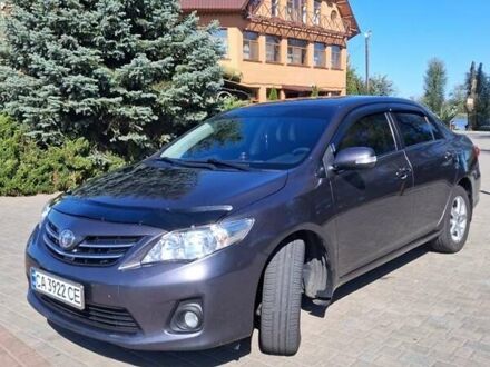 Сірий Тойота Королла, об'ємом двигуна 1.6 л та пробігом 121 тис. км за 9000 $, фото 1 на Automoto.ua