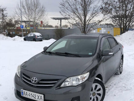 Серый Тойота Королла, объемом двигателя 1.6 л и пробегом 265 тыс. км за 9000 $, фото 1 на Automoto.ua