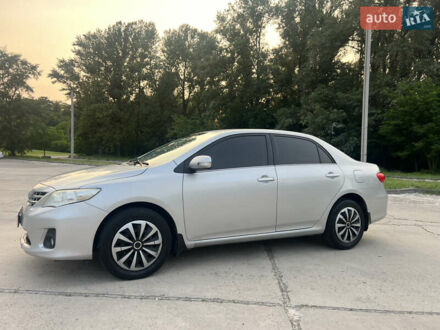 Сірий Тойота Королла, об'ємом двигуна 1.6 л та пробігом 234 тис. км за 8500 $, фото 1 на Automoto.ua