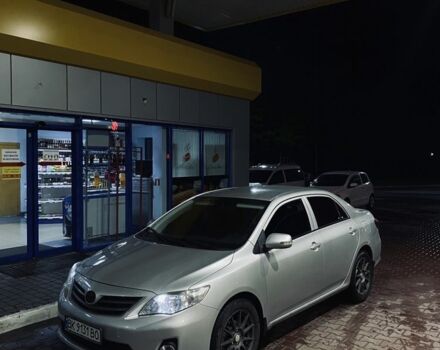 Серый Тойота Королла, объемом двигателя 1.3 л и пробегом 250 тыс. км за 4700 $, фото 1 на Automoto.ua