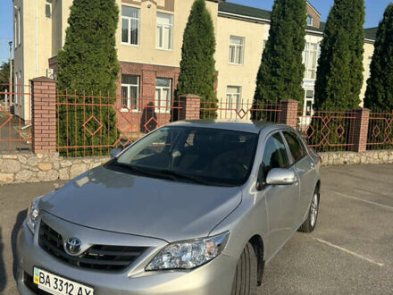 Тойота Королла 2011 у Новомиргороде на Automoto.ua Сірий Тойота Королла, об'ємом двигуна 1.6 л та пробігом 65 тис. км за 11700 $, фото 1 на Automoto.ua