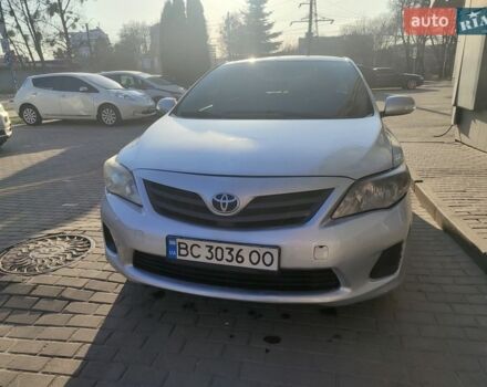 Серый Тойота Королла, объемом двигателя 1.3 л и пробегом 250 тыс. км за 5700 $, фото 1 на Automoto.ua