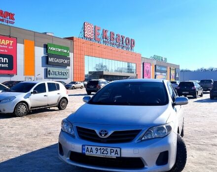 Серый Тойота Королла, объемом двигателя 1.3 л и пробегом 28000 тыс. км за 6200 $, фото 1 на Automoto.ua