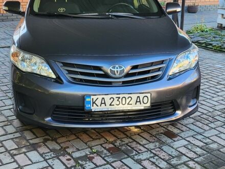 Тойота Королла 2012 в Переяславе-Хмельницком на Automoto.ua Серый Тойота Королла, объемом двигателя 1.3 л и пробегом 177 тыс. км за 7500 $, фото 1 на Automoto.ua