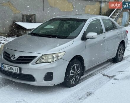 Серый Тойота Королла, объемом двигателя 1.33 л и пробегом 296 тыс. км за 4850 $, фото 1 на Automoto.ua